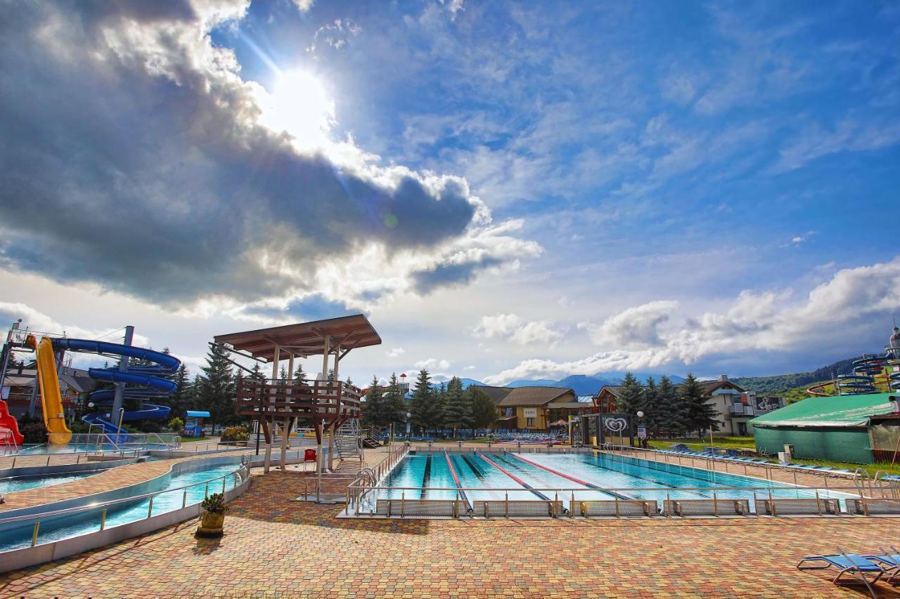 Apartmán Štúdio Lux s terasou Harmony v Thermal Parku Bešeňová s výhľadom na bazény Exterior foto